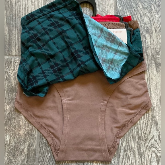 New 3 pairs of Joyspun Hipster Panties with Lace Size L Multicolor - Picture 2 of 4